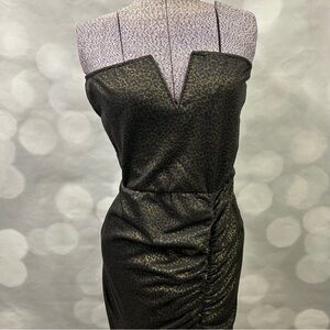 W by Wenji strapless dress with structured‎ V neck in gold black cheetah print